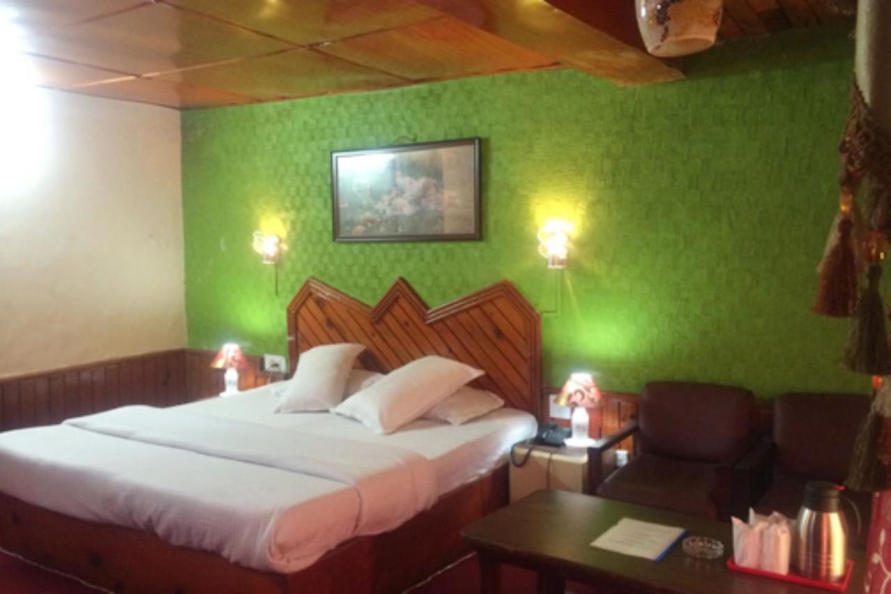 Hotel Him View Manāli Екстериор снимка