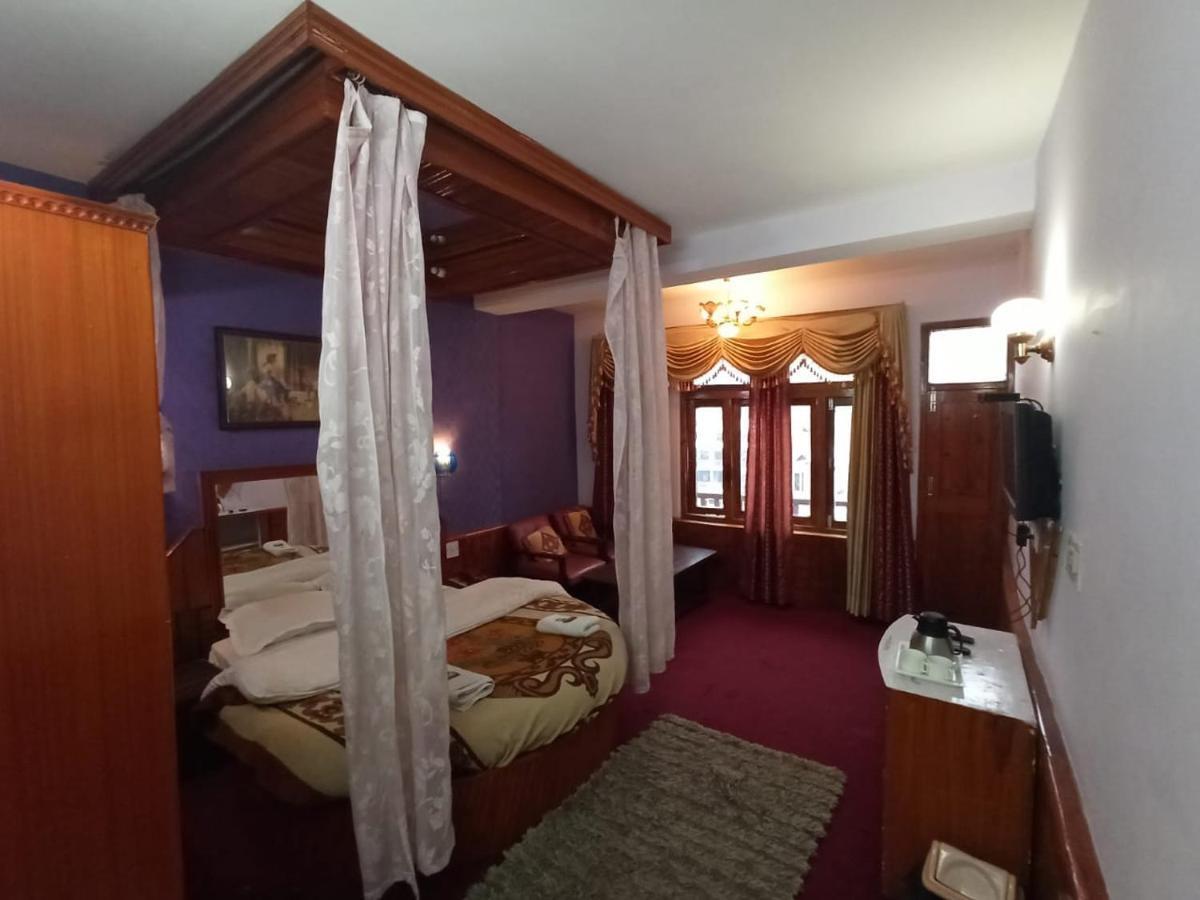 Hotel Him View Manāli Екстериор снимка